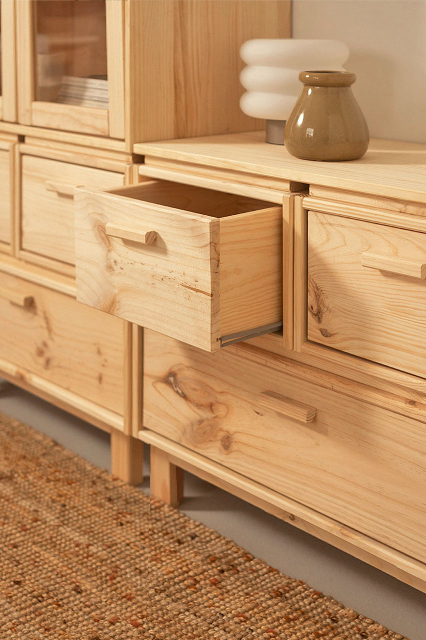 Imagen de ambiente 3 para:Cajonera de madera de pino